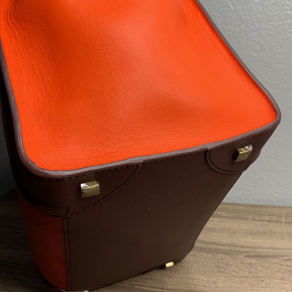 ❤️❤️SOLD❤️❤️Celine luggage tote - Picture 4 of 14